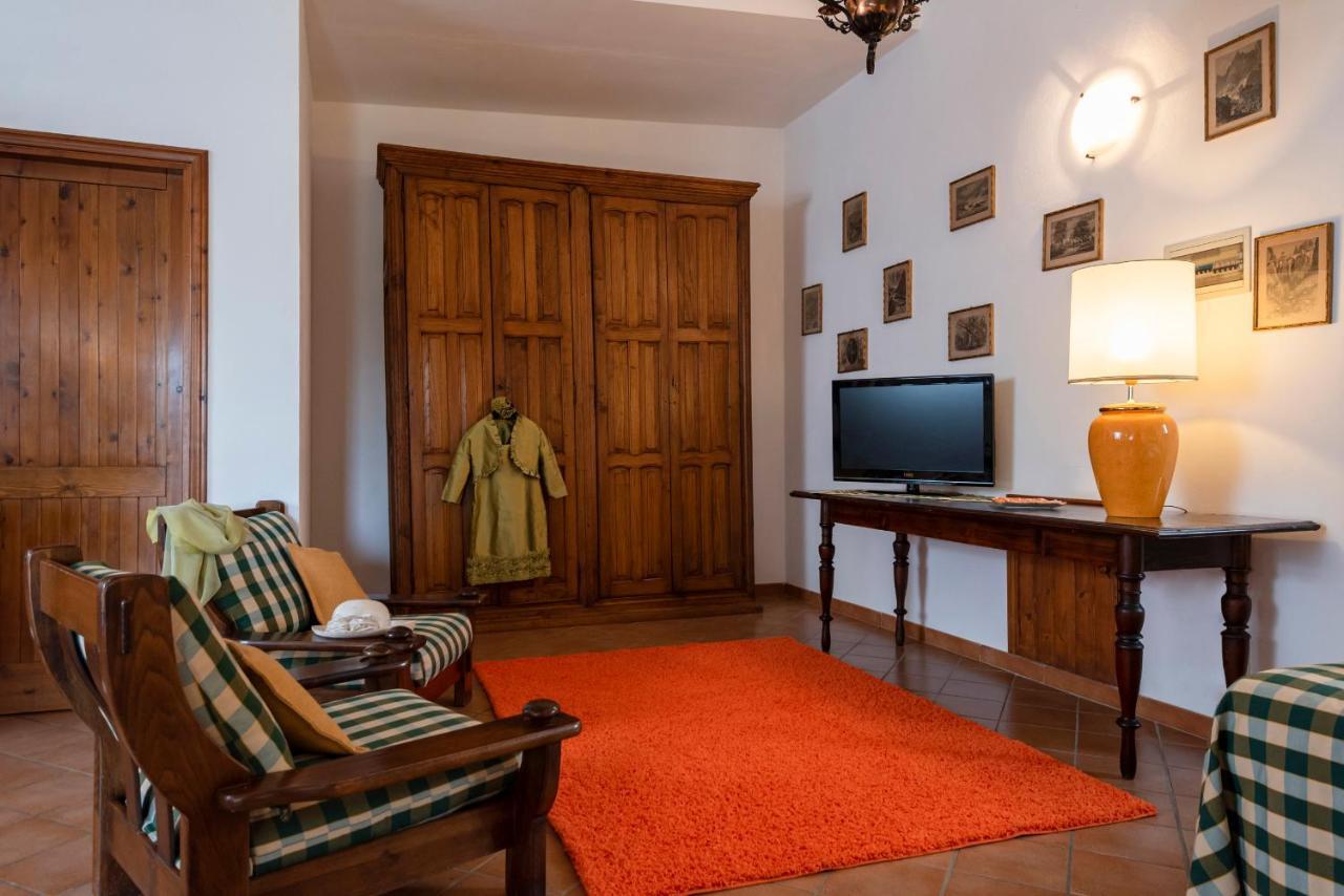 Agriturismo La Rombaia Castiglione della Pescaia Buitenkant foto